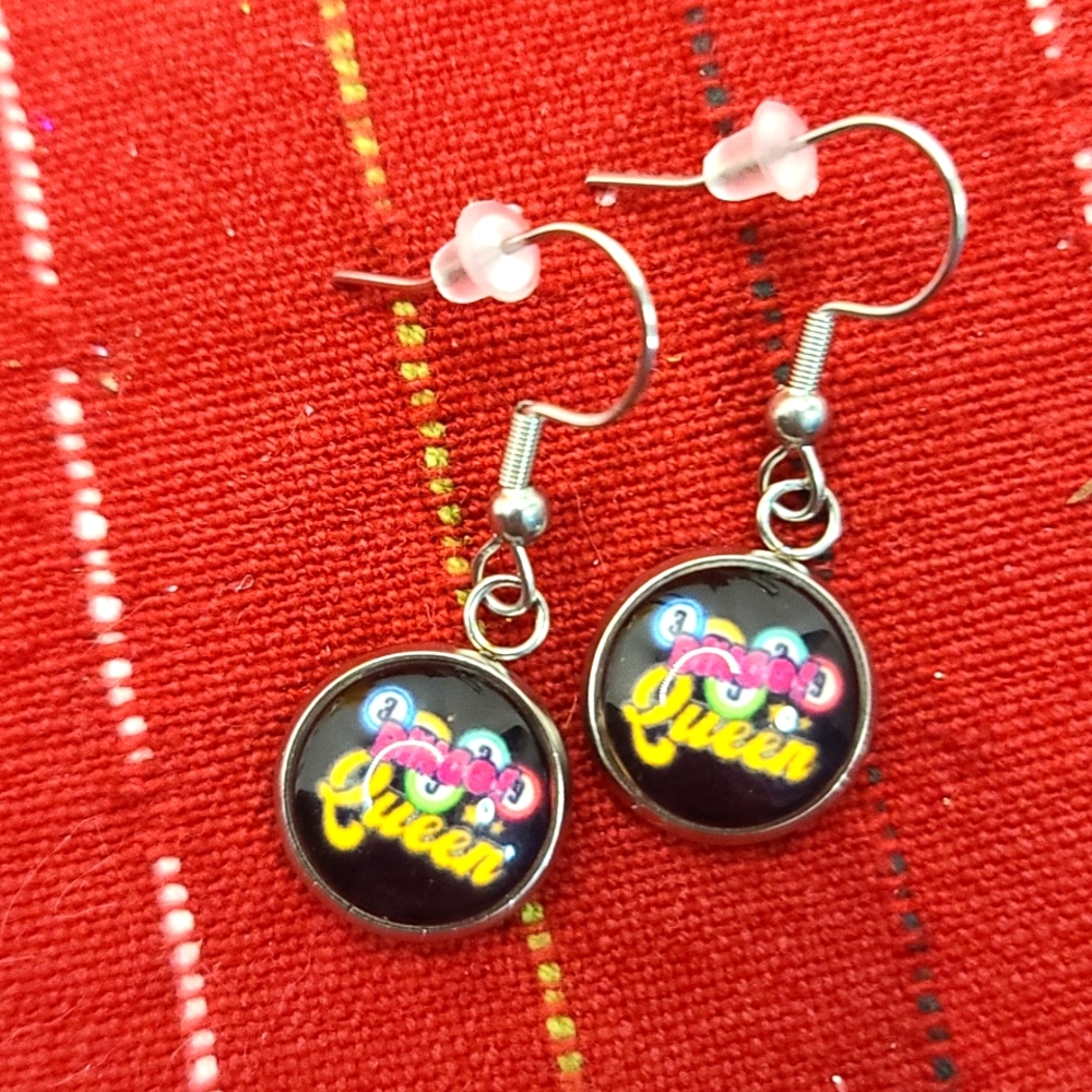 BINGO Queen Round Dangle Earrings silvertone NWT